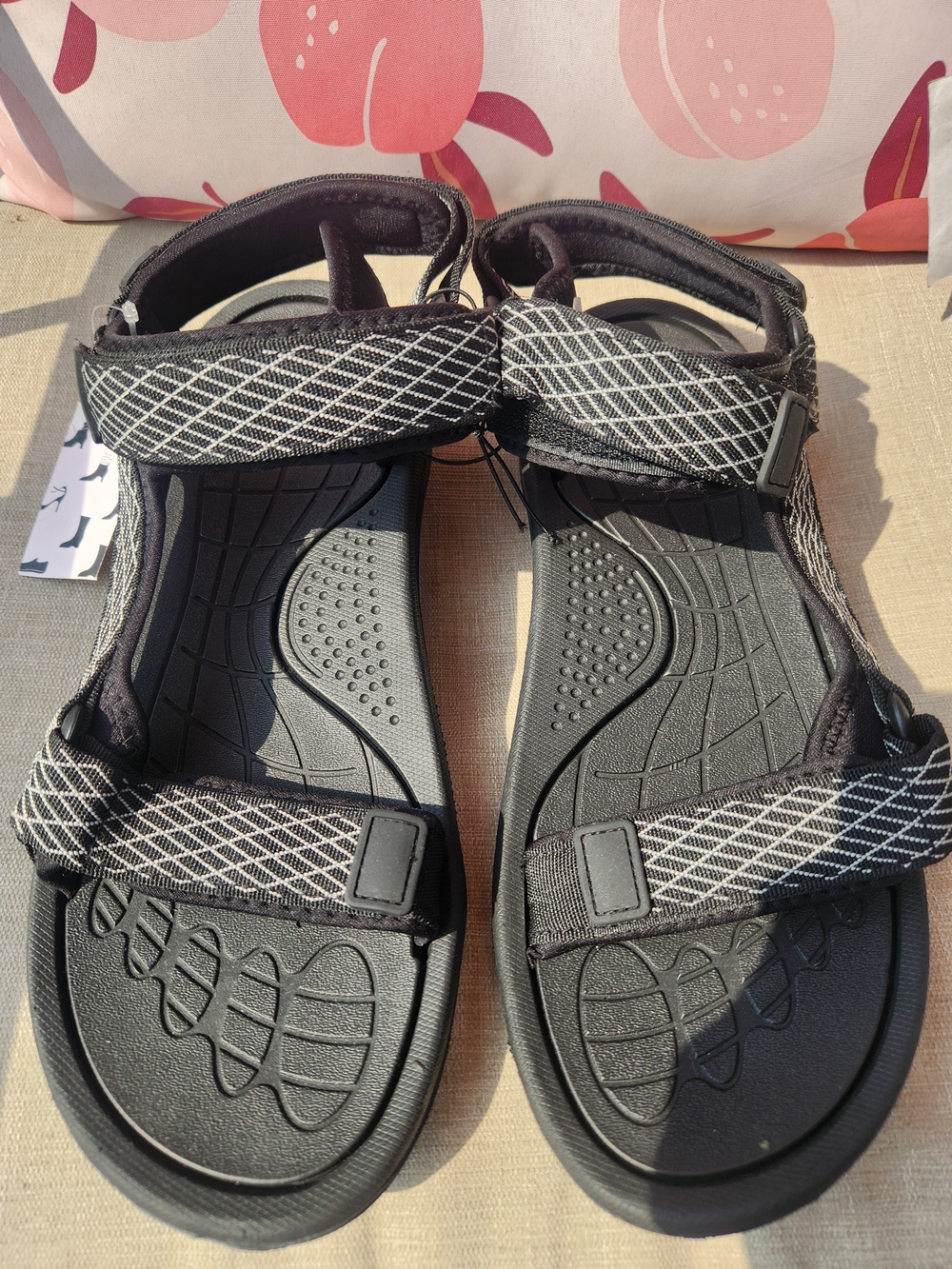 Men's Black Outdoor Sport Sandals - Comfortable Strapped Design NWT Size 11